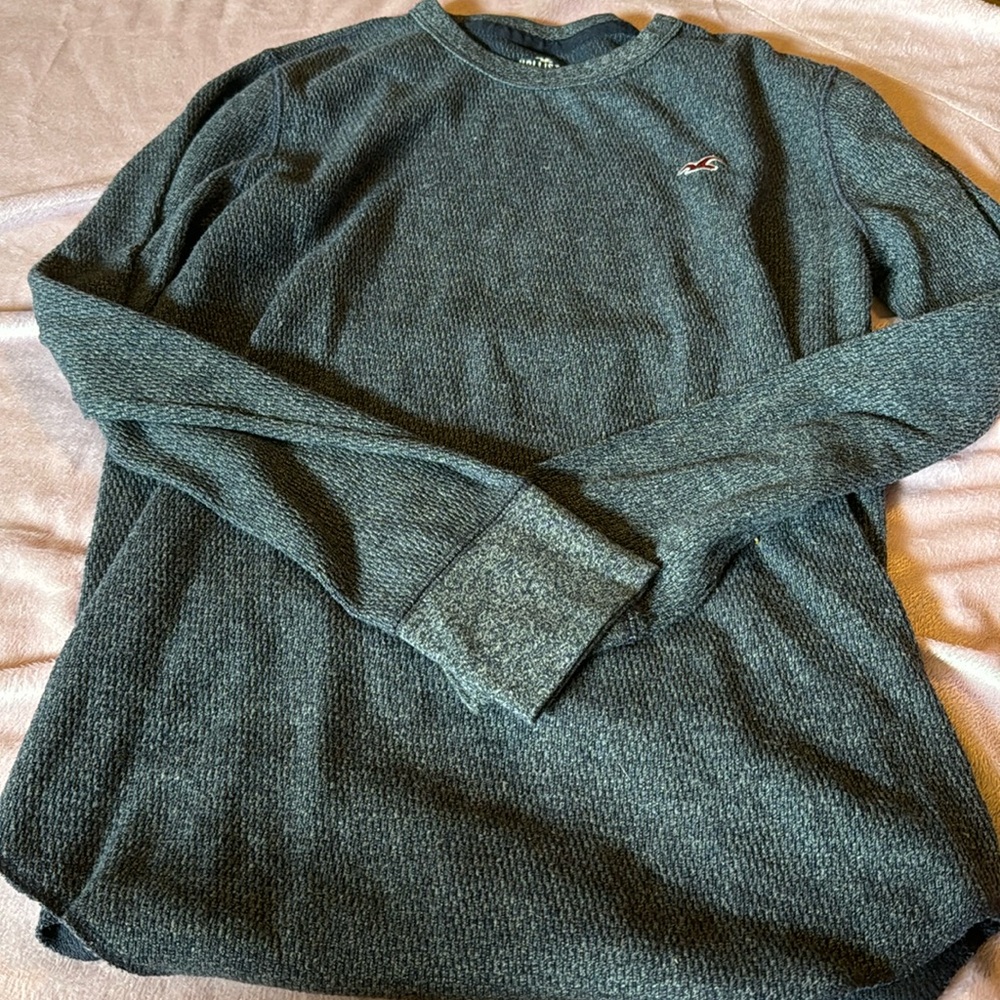 Hollister sweater